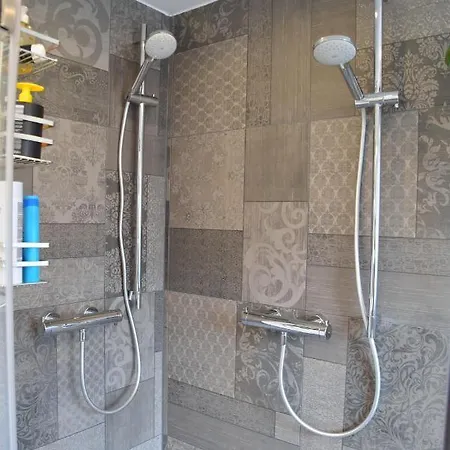 Apartment Wunderschone Helle Wohnung, 10 Min Zum Zentrum