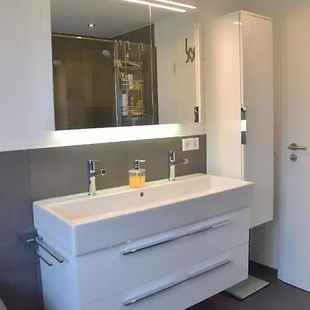 Wunderschone Helle Wohnung, 10 Min Zum Zentrum * Stuttgart